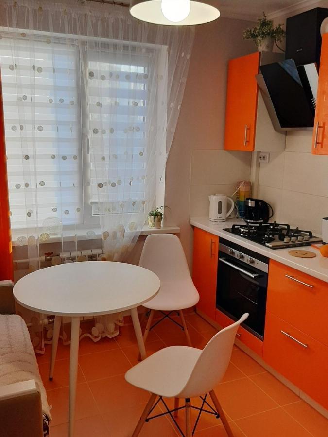 Новая Красивая Квартира. Tjerkasy Exteriör bild