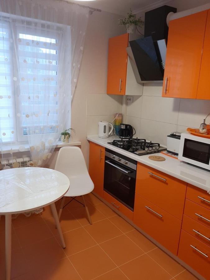 Новая Красивая Квартира. Tjerkasy Exteriör bild