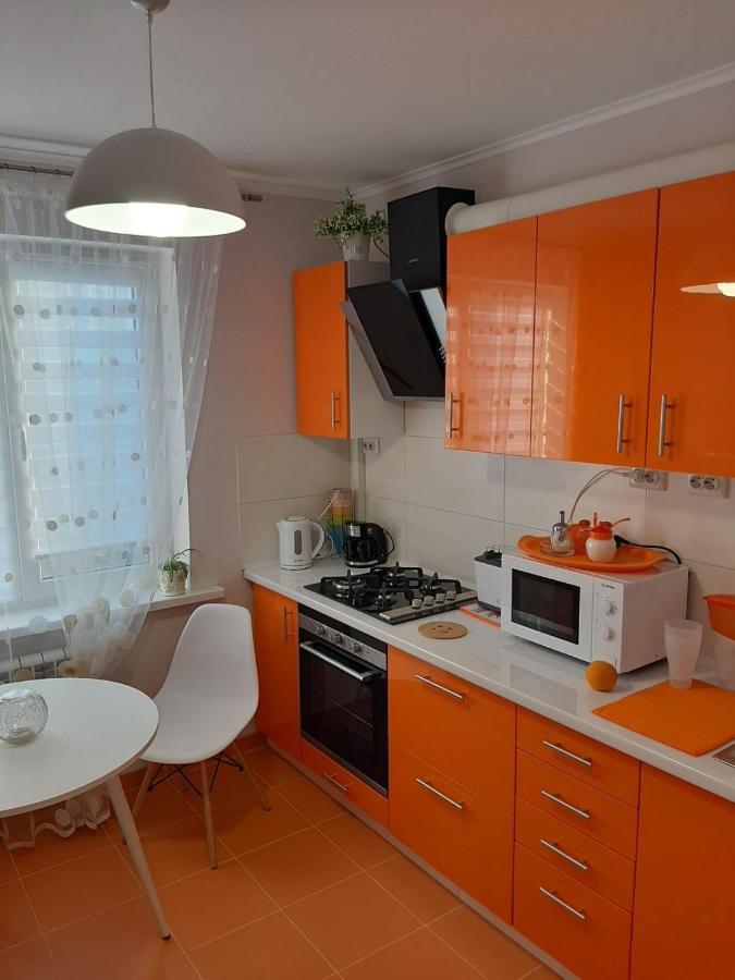 Новая Красивая Квартира. Tjerkasy Exteriör bild